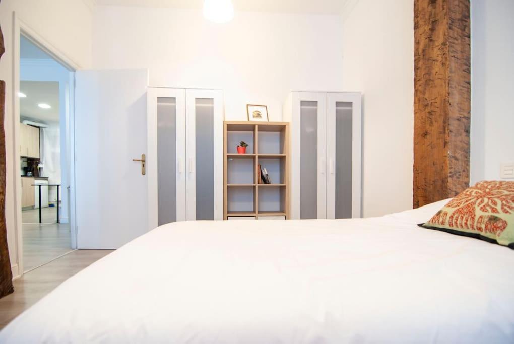 Familias Y Grupos - Muy Buena Ubicacion - Bilbao Apartman Kültér fotó