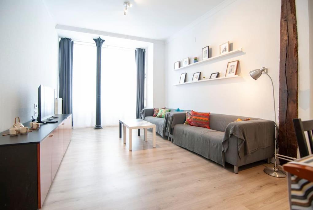 Familias Y Grupos - Muy Buena Ubicacion - Bilbao Apartman Kültér fotó
