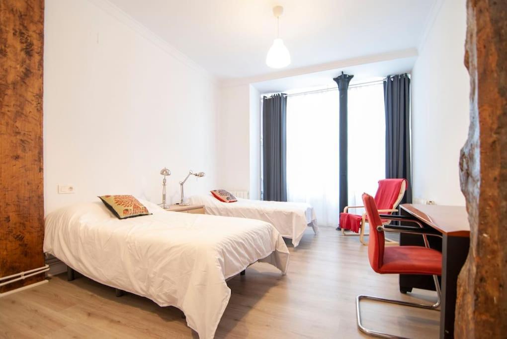 Familias Y Grupos - Muy Buena Ubicacion - Bilbao Apartman Kültér fotó
