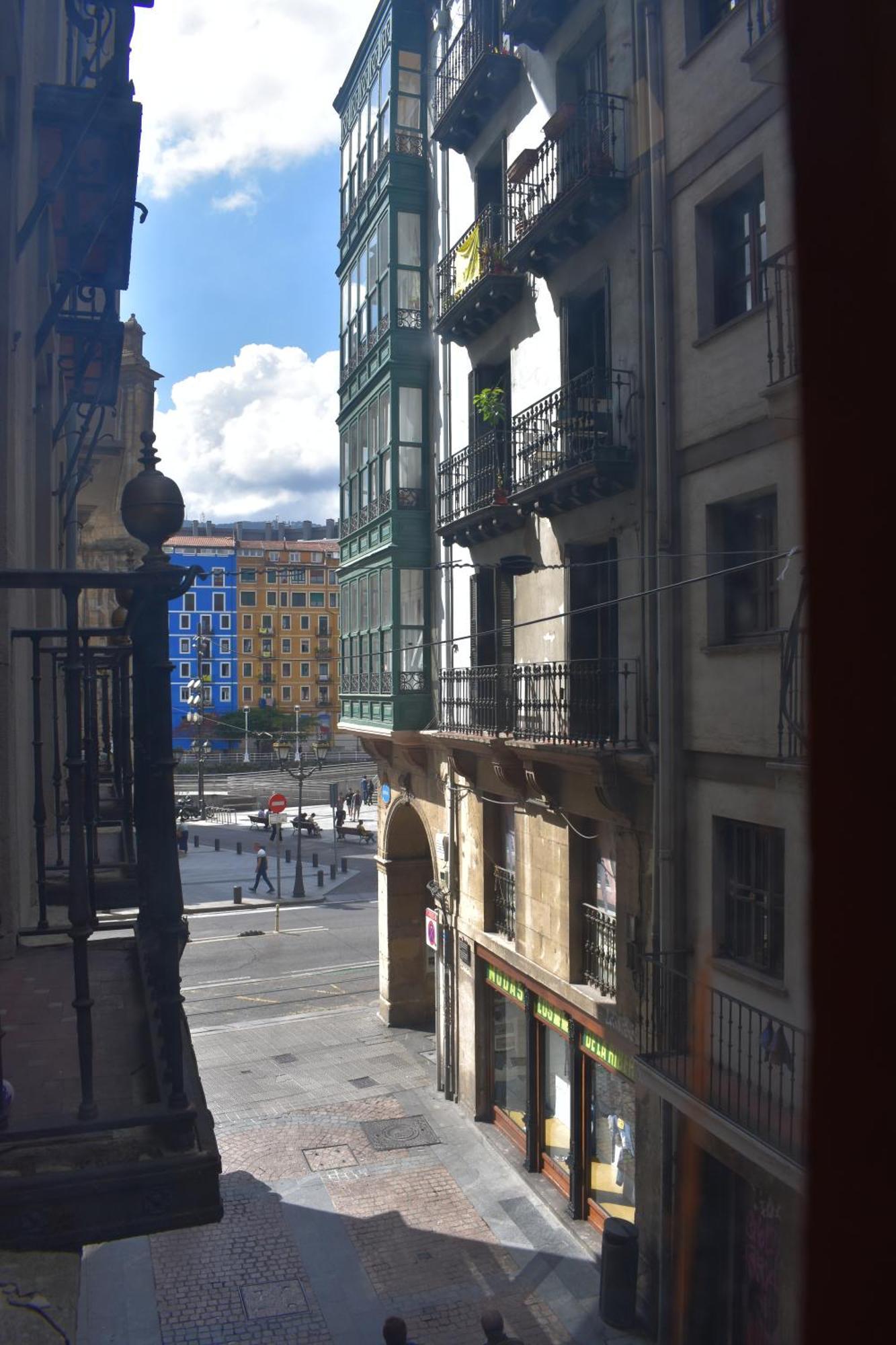 Familias Y Grupos - Muy Buena Ubicacion - Bilbao Apartman Kültér fotó